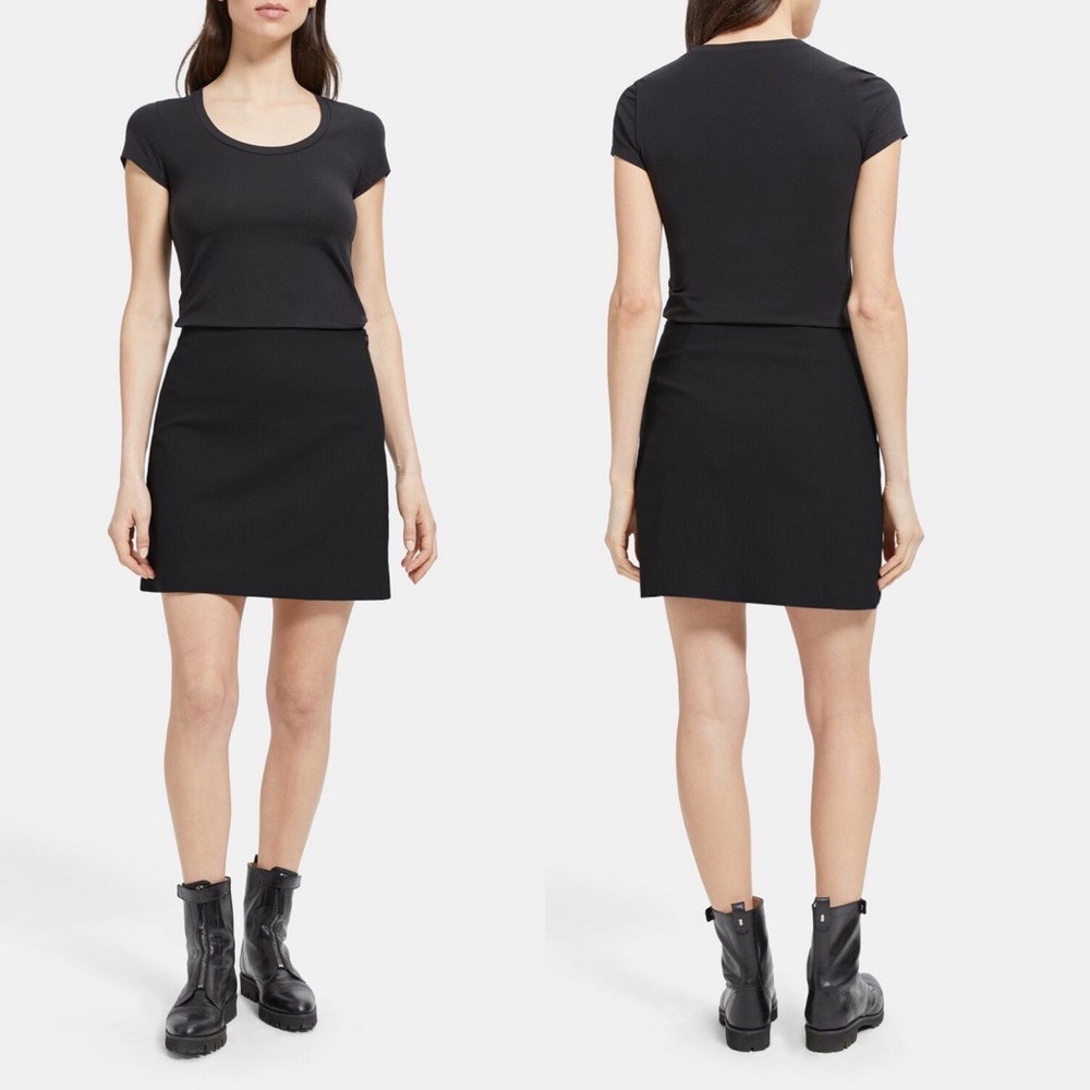 Theory High-Waisted Mini Skirt in Stretch Viscose-Blend size 0 Black Mini Skirt